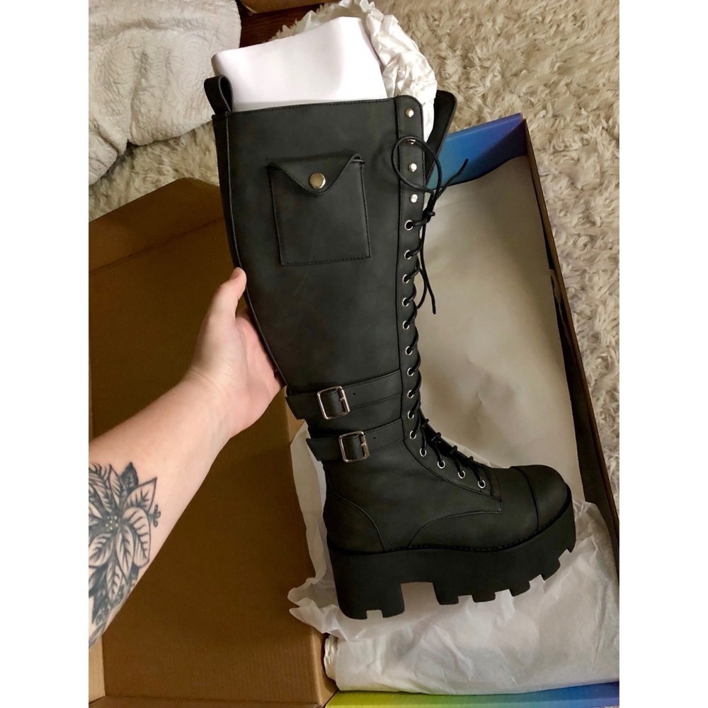 Jane Doe Boots
